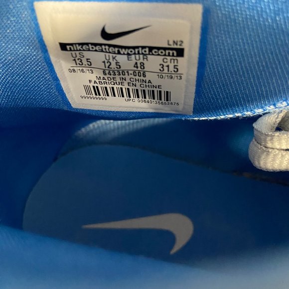 Nike Zoom Hyperrev Kyrie 643301-006 UNC Tarheel PE Basketball Shoes Men\'s 13.5 main image 7
